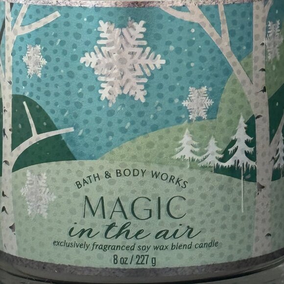 BBW Magic In The Air Bath & Body Works Single Wick Candle - Picture 3 of 10